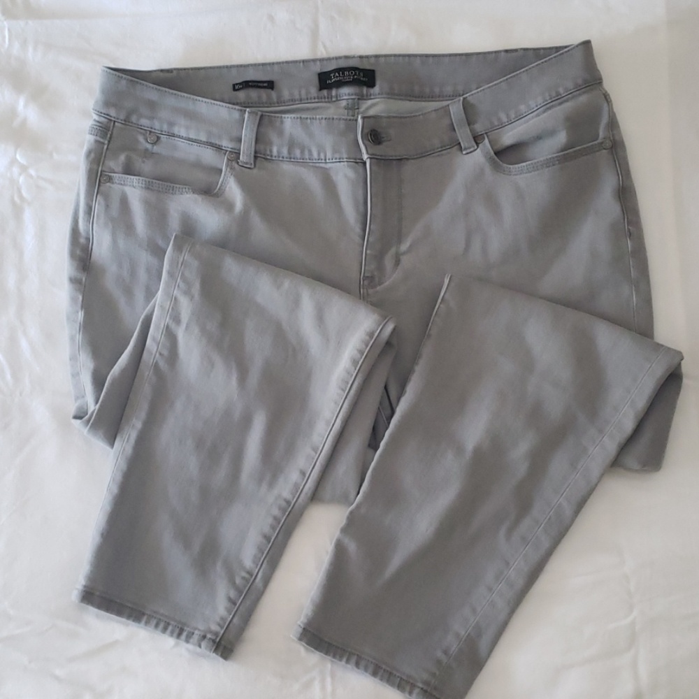 Grey ankle jeans